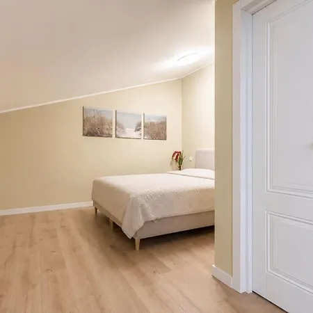 Quiet Near Old Town By Vandore Heritage Appartement